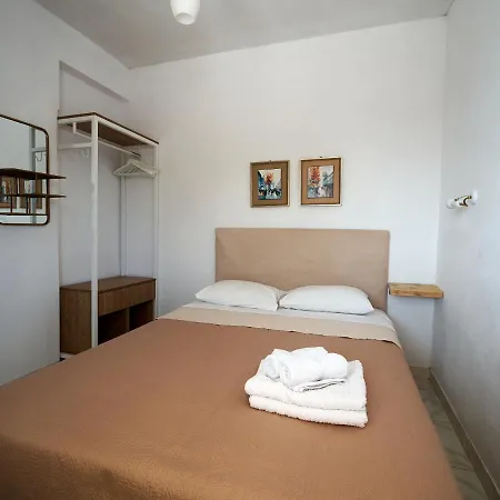 Theodora Appartement Patitírion Buitenkant foto